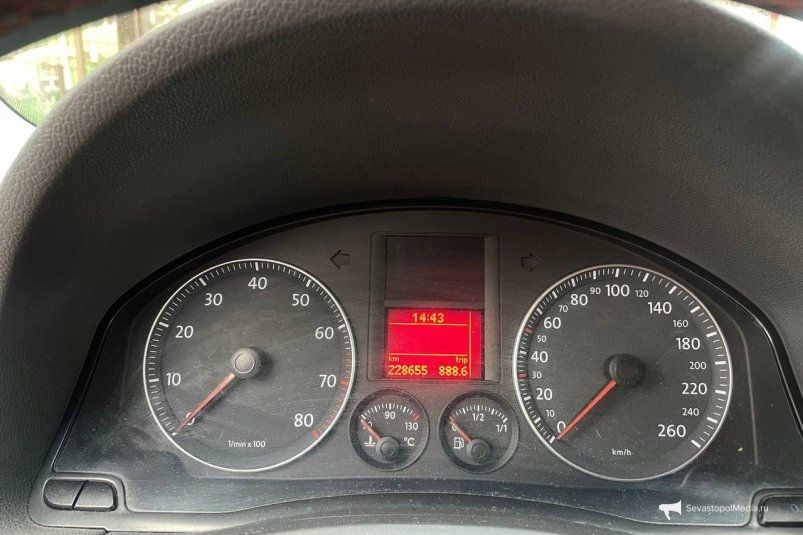 Как правильно остановить автомобиль с работающим вентилятором охлаждения Как правильно остановить автомобиль с работающим вентилятором охлаждения