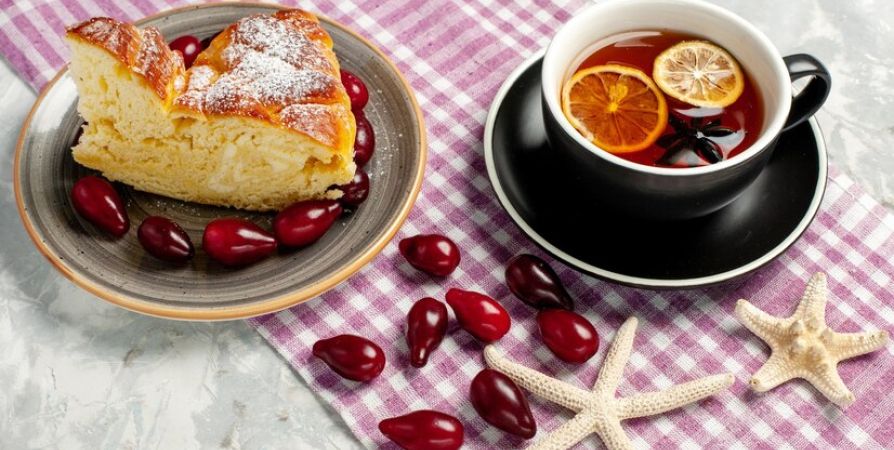 Осенний сливовый пирог: уютный десерт для чаепития Осенний сливовый пирог: уютный десерт для чаепития