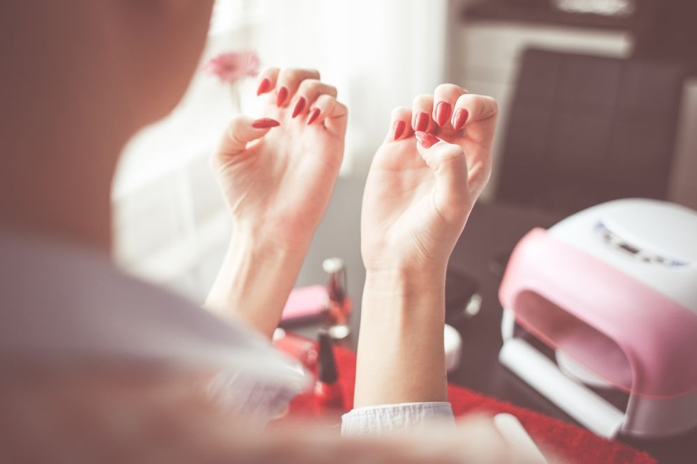 5 ошибок в дизайне ногтей, которые могут испортить впечатление 5 ошибок в дизайне ногтей, которые могут испортить впечатление