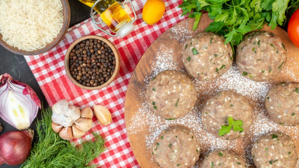 Секреты сочности: как сделать куриные котлеты мягкими и ароматными Секреты сочности: как сделать куриные котлеты мягкими и ароматными