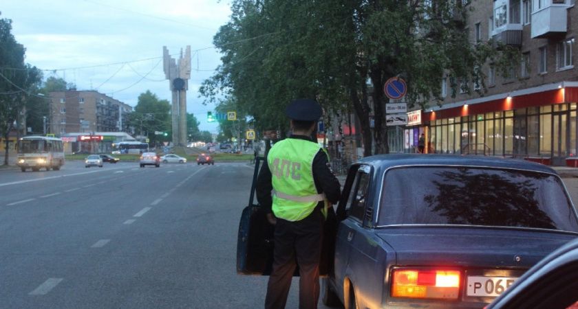 Техосмотр в 2025: что нужно знать водителям о новых правилах Техосмотр в 2025: что нужно знать водителям о новых правилах
