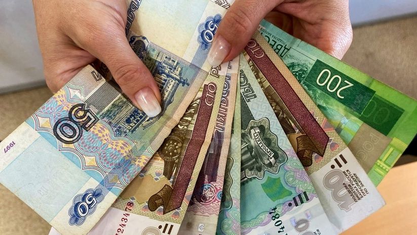 Рубль под угрозой: что делать, чтобы не потерять сбережения Рубль под угрозой: что делать, чтобы не потерять сбережения