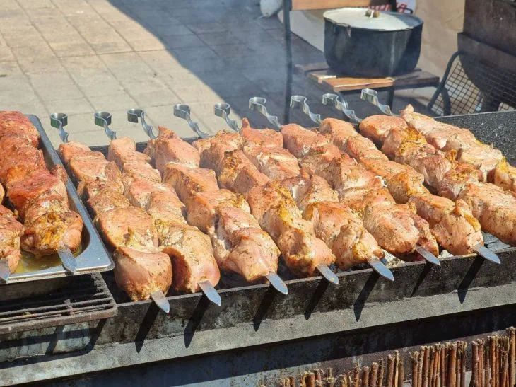 Секрет быстрого шашлыка: как замариновать мясо за 30 минут Секрет быстрого шашлыка: как замариновать мясо за 30 минут