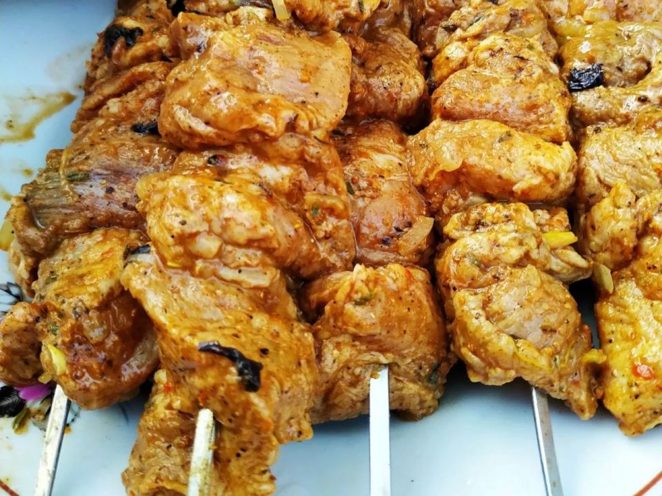 Быстрый и вкусный шашлык: как замариновать мясо за полчаса Быстрый и вкусный шашлык: как замариновать мясо за полчаса