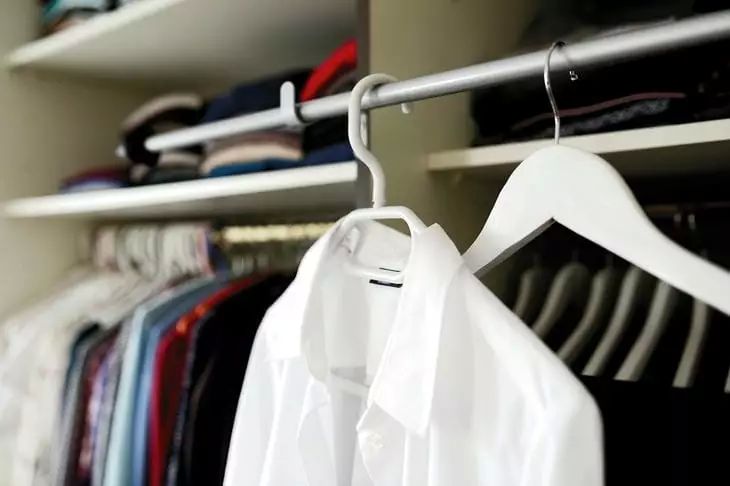 Как спасти вещи от пятен зелёнки: проверенные способы Как спасти вещи от пятен зелёнки: проверенные способы