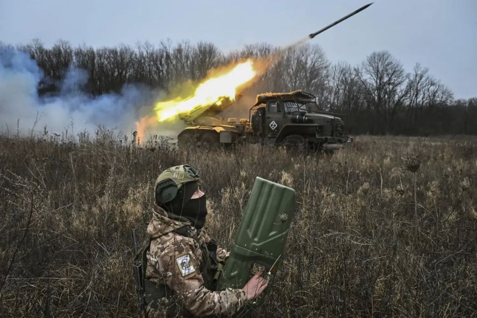 Ситуация на фронте: армии вперед, а внимание – в другую сторону Ситуация на фронте: армии вперед, а внимание – в другую сторону