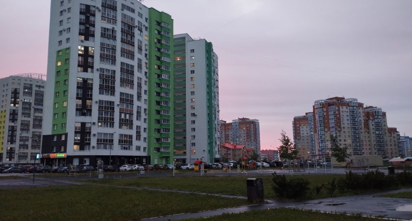 Застеклённые балконы: как не нарушить закон и не испортить отношения с соседями Застеклённые балконы: как не нарушить закон и не испортить отношения с соседями