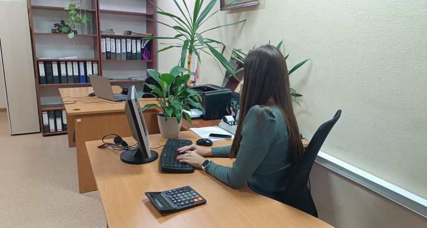 Пятницам — новый формат: в Госдуме обсуждают сокращение рабочего дня