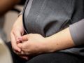 Платные роды для мигрантов: новое предложение Госдумы внушает сомнения