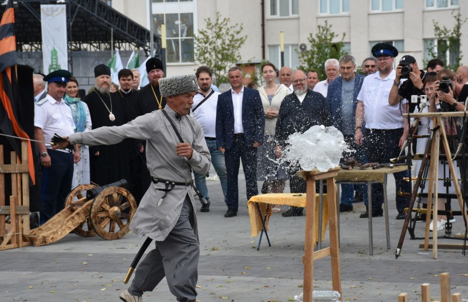 На Южном Урале распахивает свои двери III Региональный фестиваль «Троица в Троицке» На Южном Урале распахивает свои двери III Региональный фестиваль «Троица в Троицке»