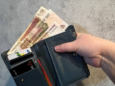   :    2500    