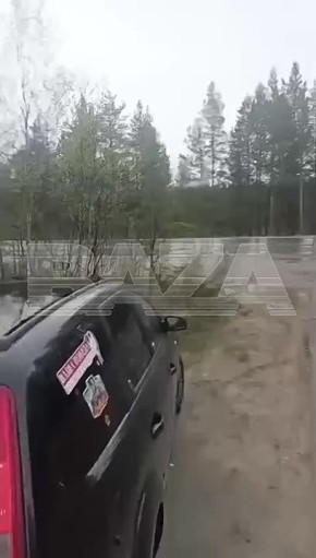     :        