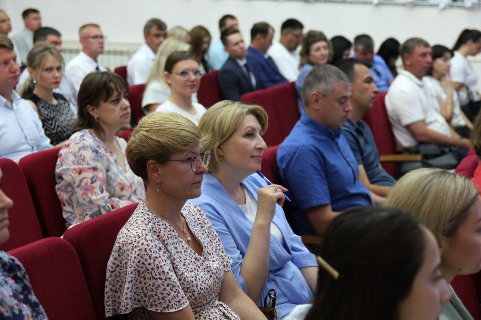 Образовательный проект «Команда губернатора Челябинской области: муниципалитеты» стартует Образовательный проект «Команда губернатора Челябинской области: муниципалитеты» стартует
