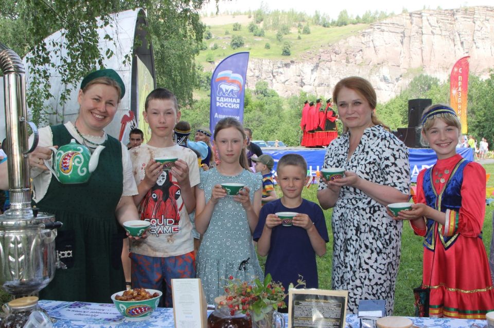 Сабантуй: праздник, объединяющий традиции и сердца Сабантуй: праздник, объединяющий традиции и сердца