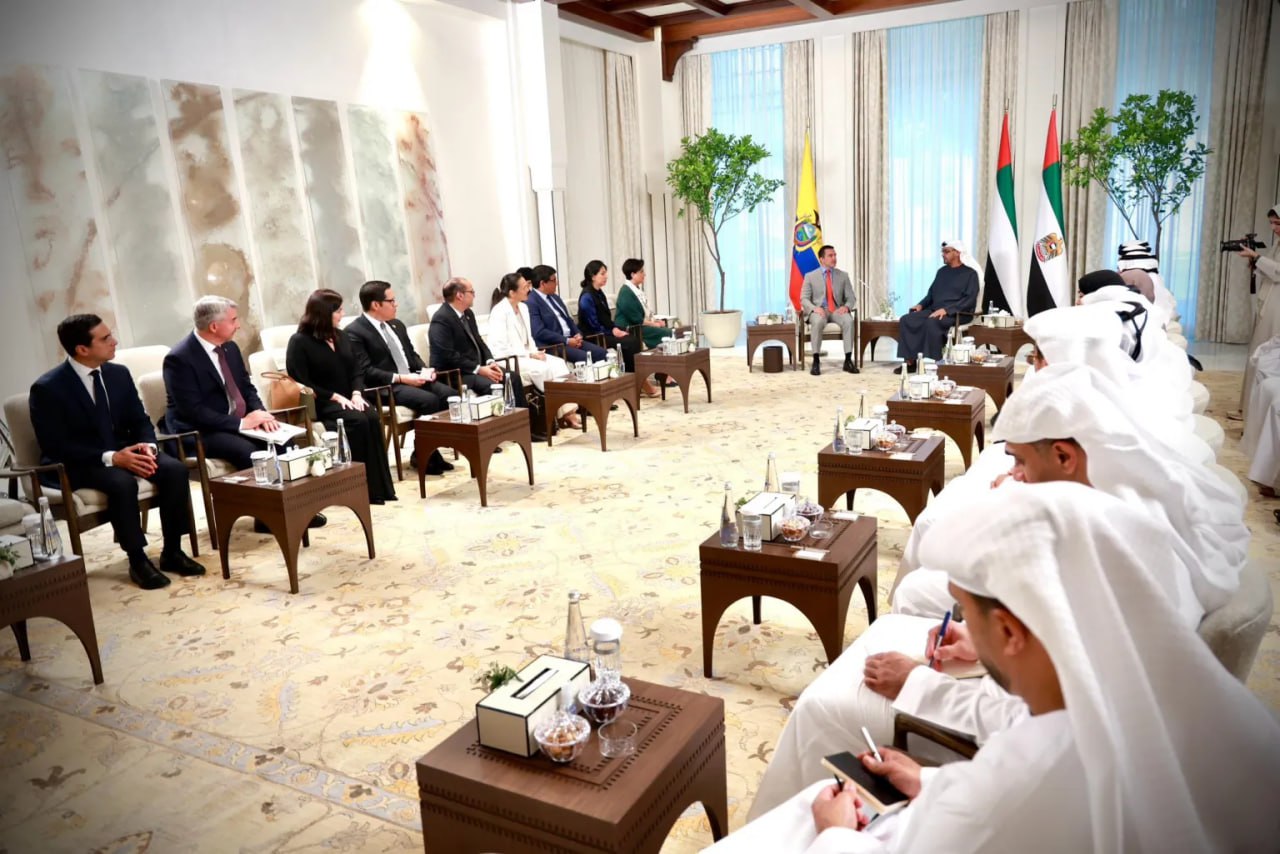 Курс на Ближний Восток. О визите президента Эквадора в ОАЭ