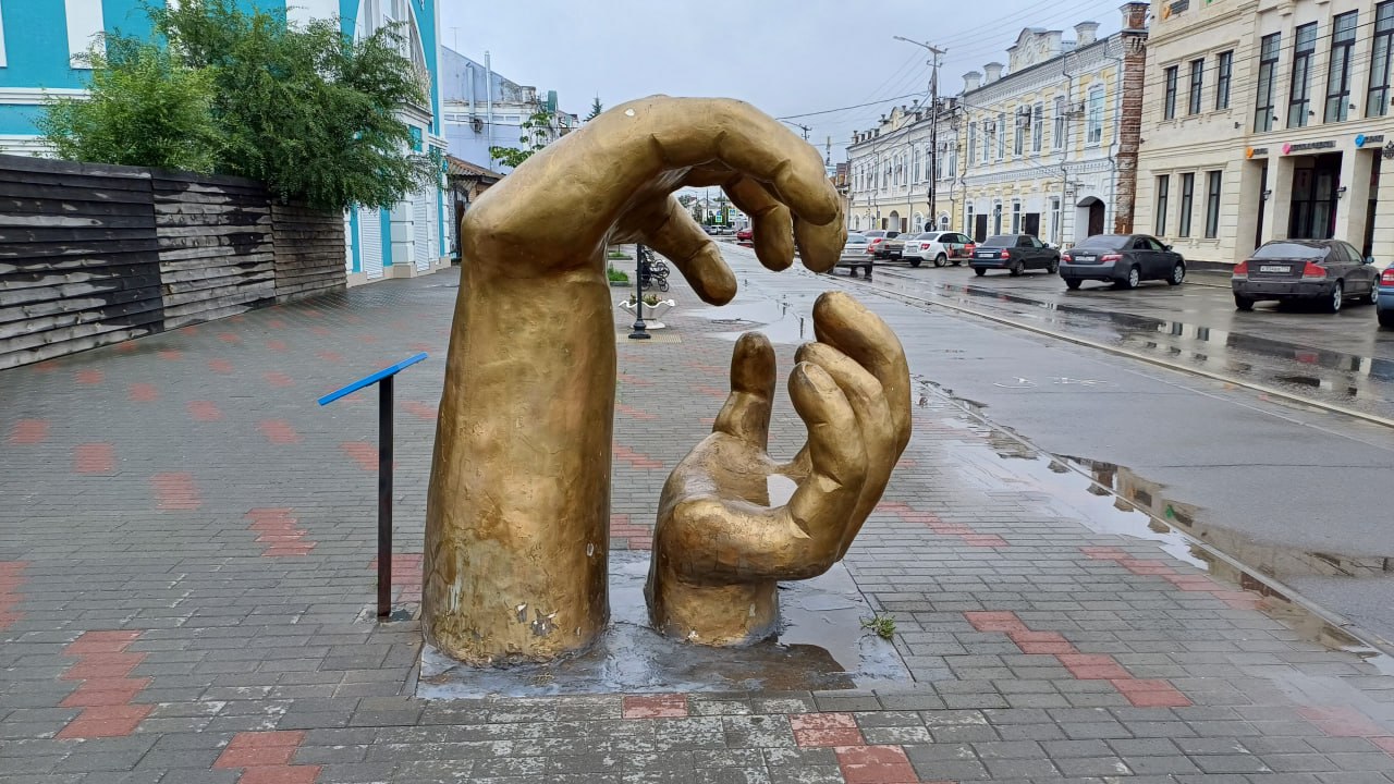 «Вообще мы не против установления памятника воинам СВО, но покрасивее» «Вообще мы не против установления памятника воинам СВО, но покрасивее»