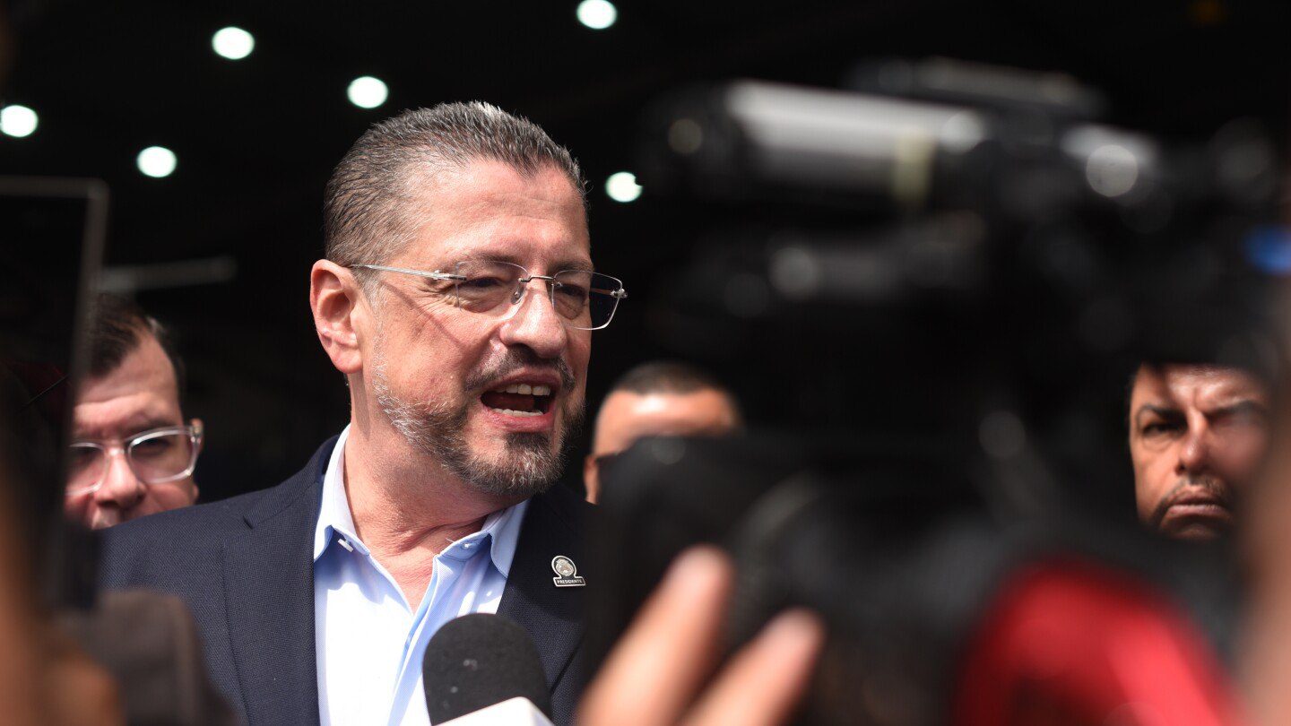 Президент под защитой. Конфликт властей накануне избирательной кампании